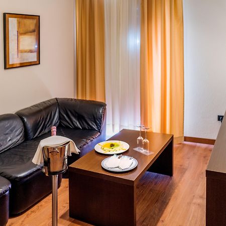 O Val Do Naseiro Hotell Viveiro Eksteriør bilde