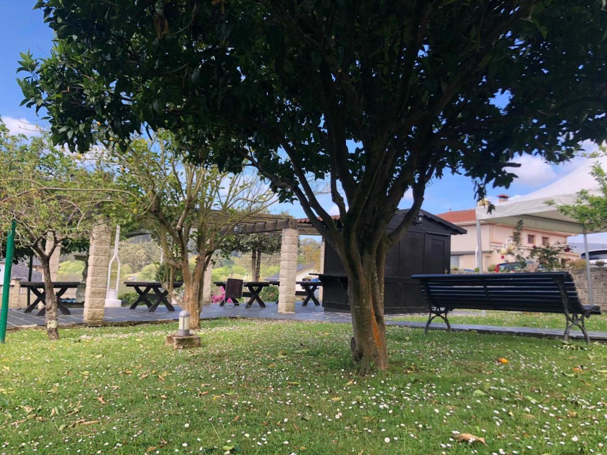 O Val Do Naseiro Hotell Viveiro Eksteriør bilde