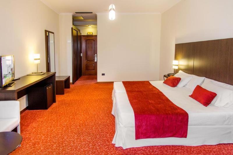 O Val Do Naseiro Hotell Viveiro Rom bilde