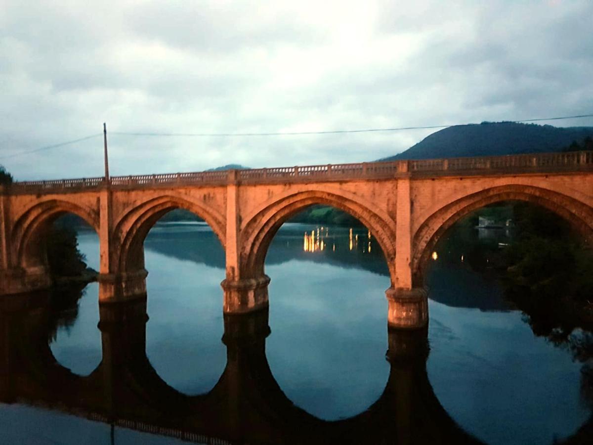 O Val Do Naseiro Hotell Viveiro Eksteriør bilde