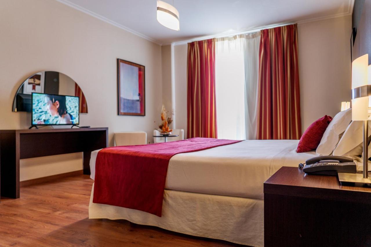 O Val Do Naseiro Hotell Viveiro Eksteriør bilde