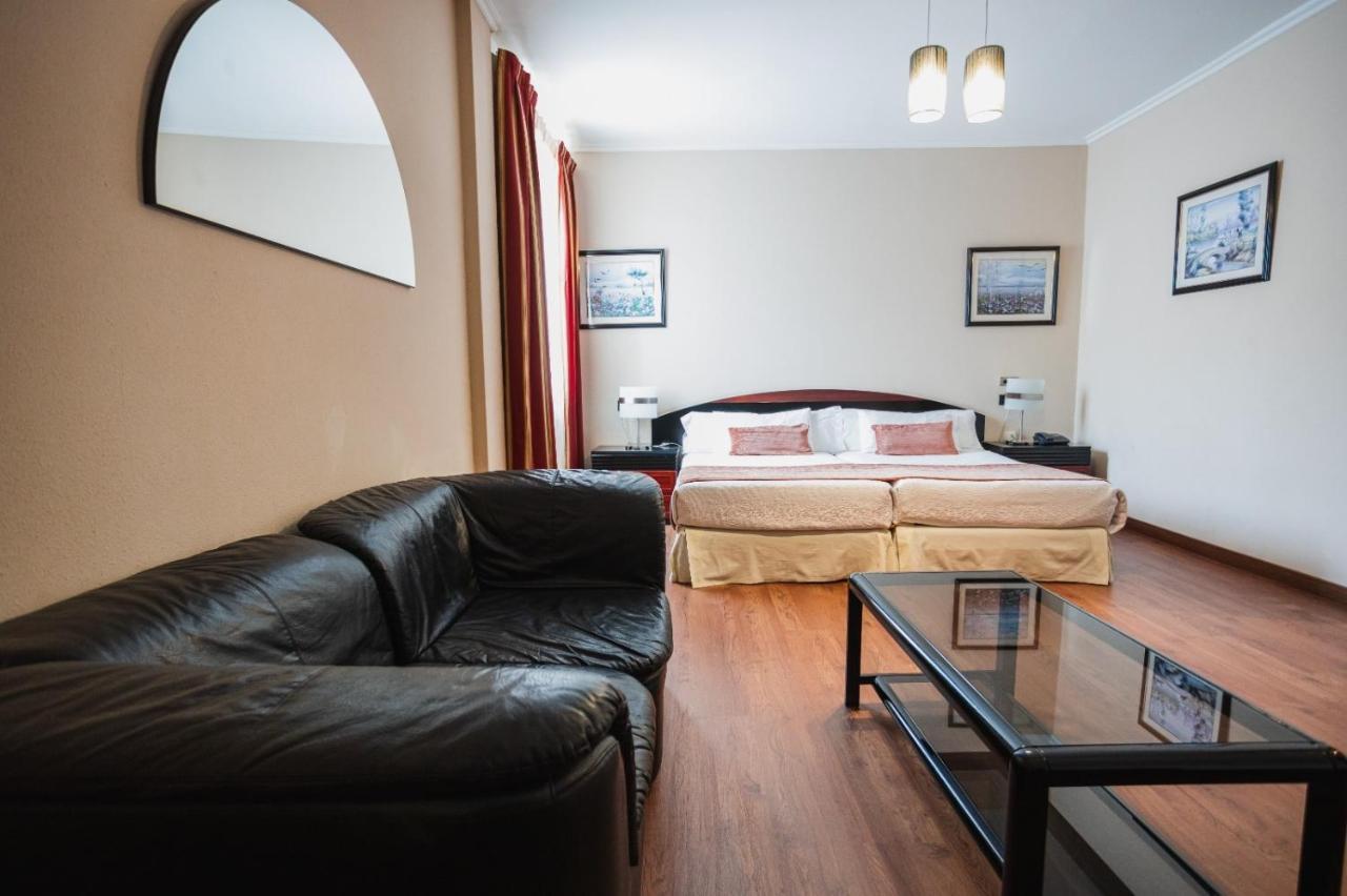 O Val Do Naseiro Hotell Viveiro Eksteriør bilde